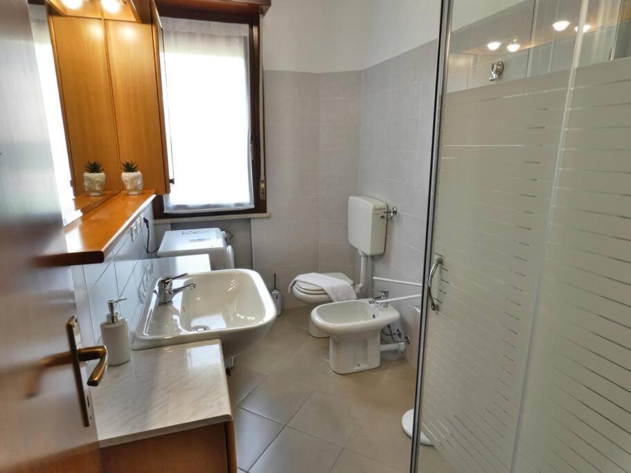 Ferienwohnung Welcome House Desenzano Center Desenzano del Garda Exterior foto